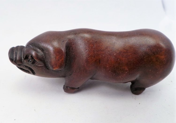 Фигурка Свинья, 7см , дерево